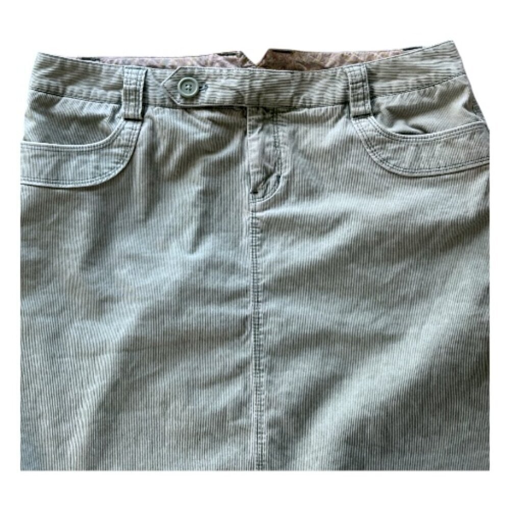 Women's GAP Green Vintage Corduroy Skirt Size 8 Cotton Y2K Holiday Trend Classic